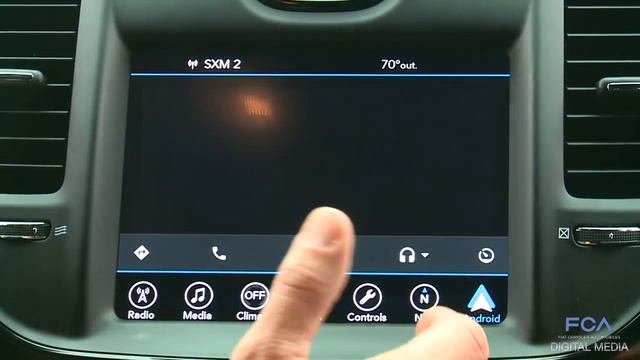 Fourth Generation Uconnect 8.4 Touchscreen смотреть онлайн