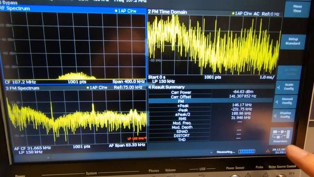 Listening to FM radio on the R&S spectrum analyzer смотреть онлайн