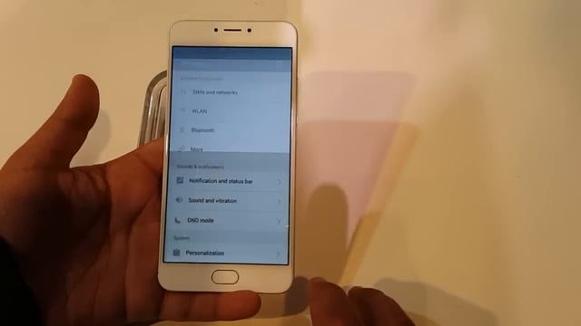Meizu M3 Note(India): Hands On + OTG Check + Camera Test + Antutu Benchmark + Initial Impressions смотреть онлайн