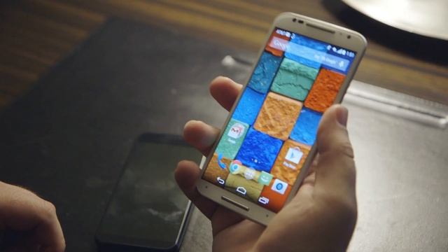 Moto X: the best Android phone ever made? смотреть онлайн