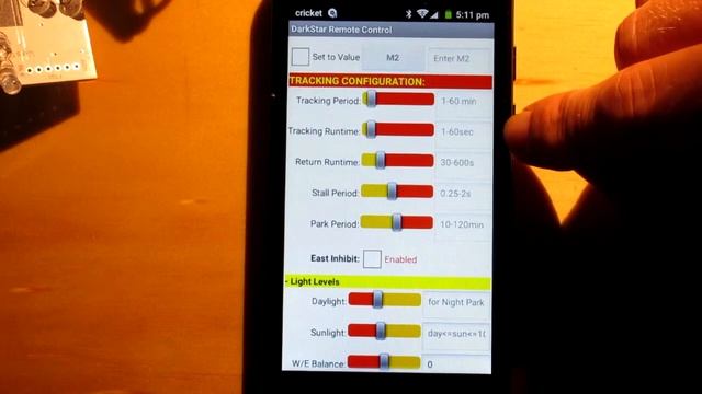 Dual Axis Solar Tracker Bluetooth Interface - DarkBlue Android App смотреть онлайн