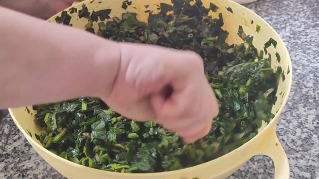 Tadına Doyamıyacağınız Ispanaklı Gözleme Tarifi / En lezzetli Ispanaklı Gözlemesi Nasıl Yapılır смотреть онлайн