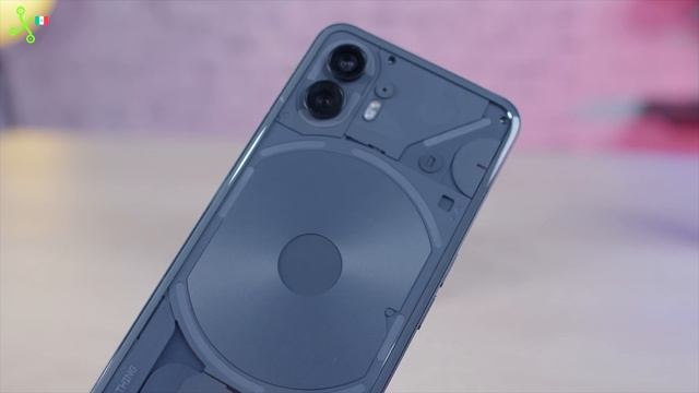 El celular con el DISEÑO más BRILLANTE | NOTHING Phone 2 en México смотреть онлайн