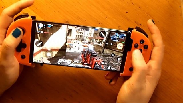 How to play COD Mobile with a controller | Flydigi Wee2 Gamepad смотреть онлайн