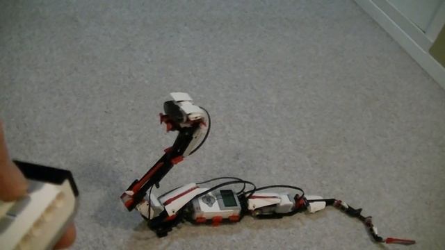 Lego Mindstorm EV3 - R3ptar смотреть онлайн