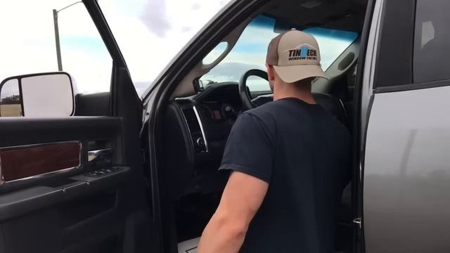 LIFTED 2010 DODGE RAM 2500 LARAMIE 4x4 with a 6.7L TURBO DIESEL! смотреть онлайн