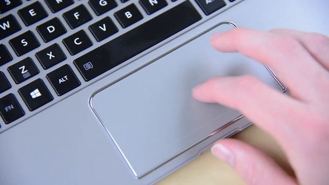 Toshiba KIRAbook Review - HotHardware смотреть онлайн