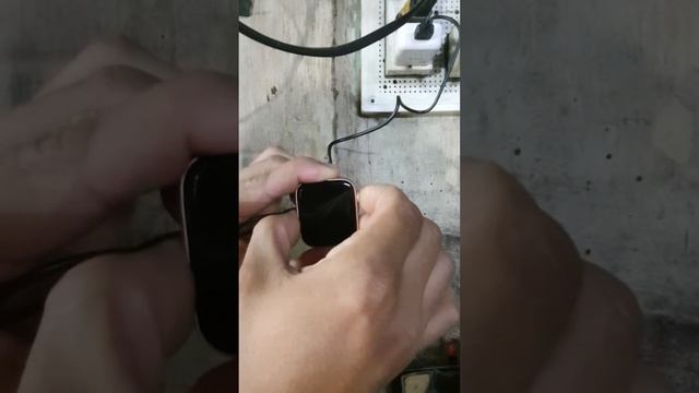 đồng hồ thông minh không lên màn hình смотреть онлайн