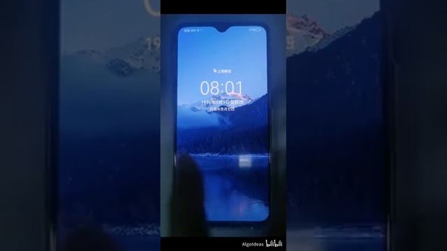 2018's OnePlus 6T running HarmonyOS смотреть онлайн