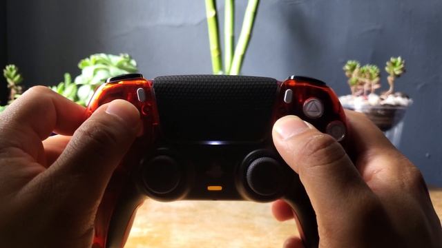 Ultimate PS5 Controller: eXtremeRate's Remap Kit, Clicky Hair Triggers, and DTF Led Kit смотреть онлайн