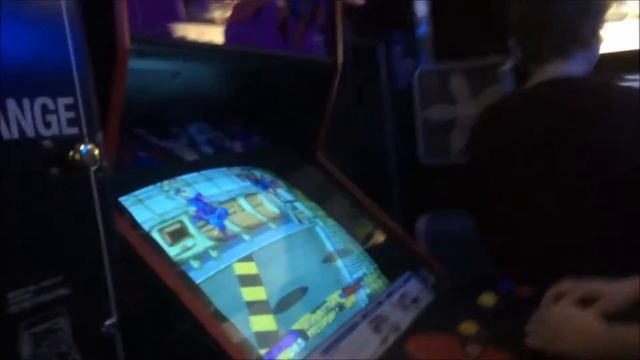 IT'S MY BIRTHDAY VLOG!!! Rockin Roller Mobile Arcade & Piñata! (w/ friends) смотреть онлайн