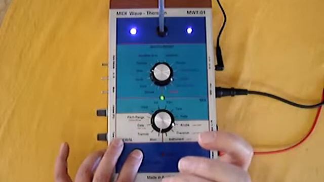 Midi Wave Theremin 4.3 The Pitch Bend auto trigger смотреть онлайн