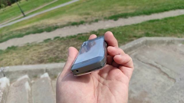 Nokia E75 Бизнес-смартфон с удобной QWERTY смотреть онлайн