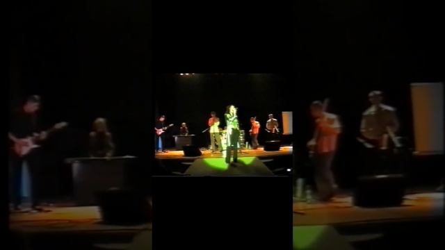 Босиком по солнцу - Чёрная роза (Live) смотреть онлайн