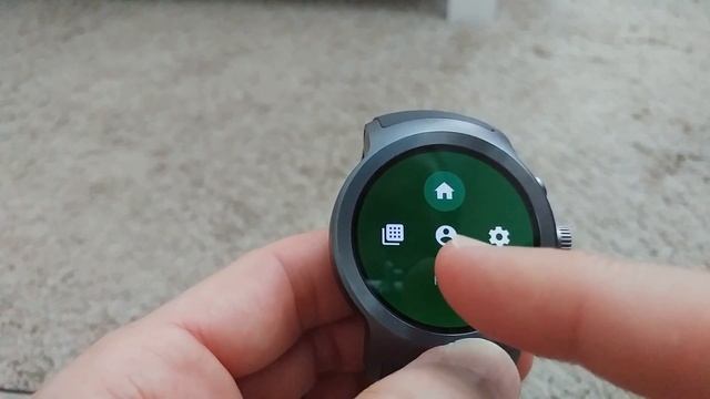 How to Switch Accounts in Android Wear 2.0 Google Play Store смотреть онлайн