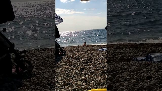 На пляже 25 августа 2015 г. смотреть онлайн