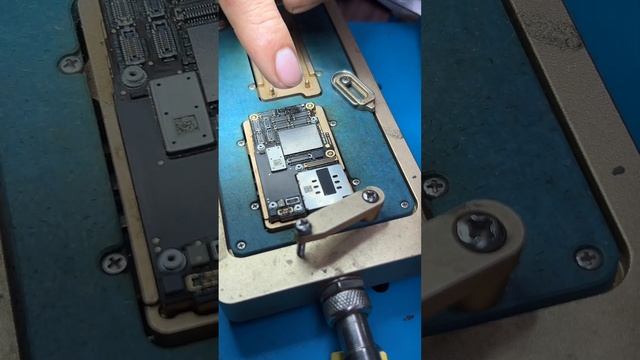 Cómo solucionar iPhone 11 Pro sin Señal de Red No Funciona Wifi смотреть онлайн
