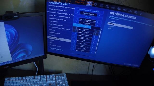 Montei um PC "Gamer" usando um i7 2600, mas ele tem um PROBLEMA!!! смотреть онлайн