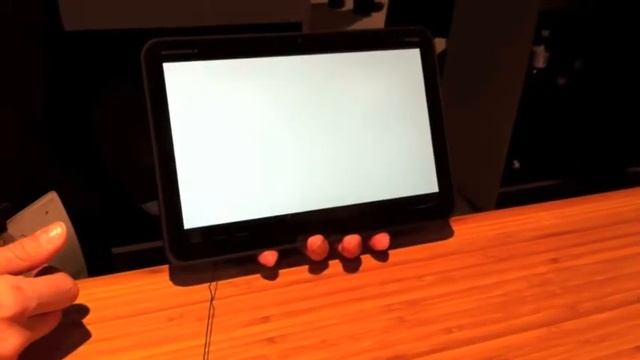 Motorola Tablet Demo at the 2011 Consumer Electronics Show смотреть онлайн