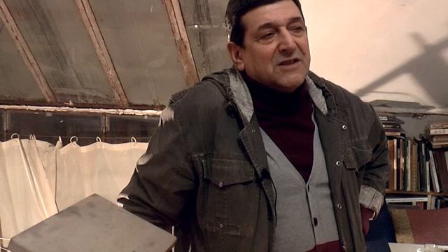 В мастерской скульптора Роберта Лотоша смотреть онлайн