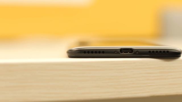 Is Xiaomi Silently Killing the Mi A1 Series? смотреть онлайн