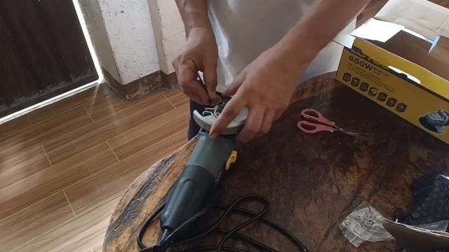 ANGLE GRINDER UNBOXING and TESTING(larry)#Lotus angle grinder 650w смотреть онлайн