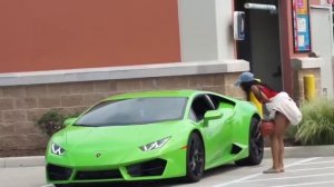 НАГЛАЯ ШКУРА ПОВЕЛАСЬ НА ТАЧКУ l ИСТЕРИЧКА ПОВЕЛАСЬ НА ТАЧКУ