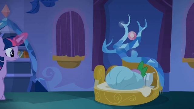 Spike Breaks Out in Stone Scales (Molt Down) | MLP: FiM [HD] смотреть онлайн