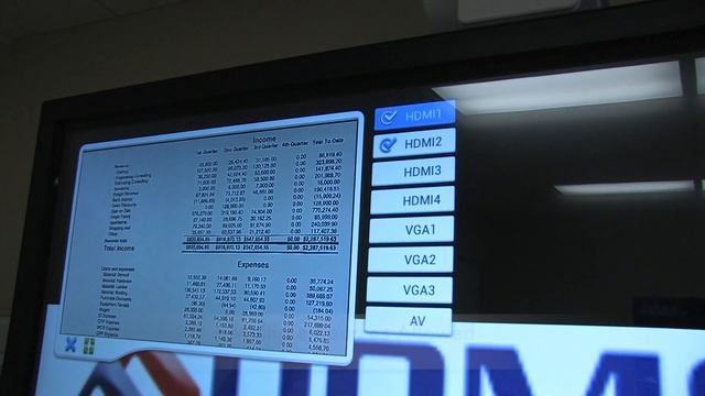 Android Operating System on a QOMO LED Touchscreen смотреть онлайн