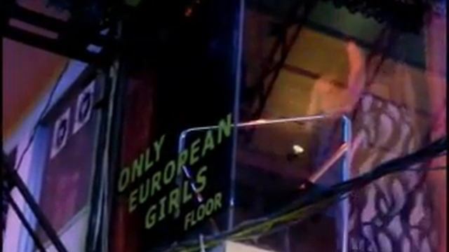 Beautiful Lovely Wild European A Go Go Window pole dancers смотреть онлайн