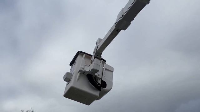 2014 DODGE RAM 5500 4x4 BUCKET TRUCK BOOM TRUCK ALTEC AT37G FOR SALE смотреть онлайн