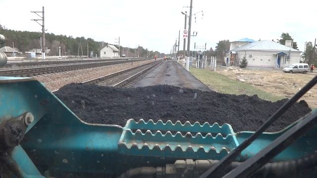 Завозим асфальт минипогрузчиком смотреть онлайн