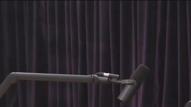 Joe Rogan Reacts to Android 18 Breaking Vegeta's Arm смотреть онлайн