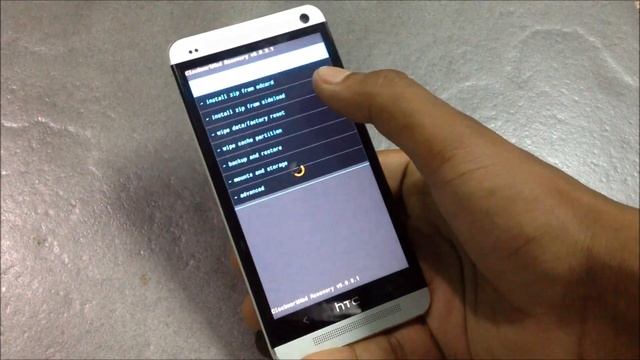How To Install Android 4.2.2 on HTC One : Android Revolution HD смотреть онлайн