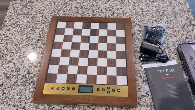 Millennium King Performance w/ Chess Link - Unboxing смотреть онлайн