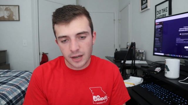 I am Ditching Windows 11 (sort of) - Here's Why смотреть онлайн