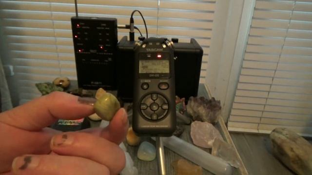 EVP, " ITS GREEN", ON THE P-SB11 SPIRIT BOX, ITC RESEARCH DEVICE/ LIFE AFTERLIFE TV PRODUCTIONS. смотреть онлайн