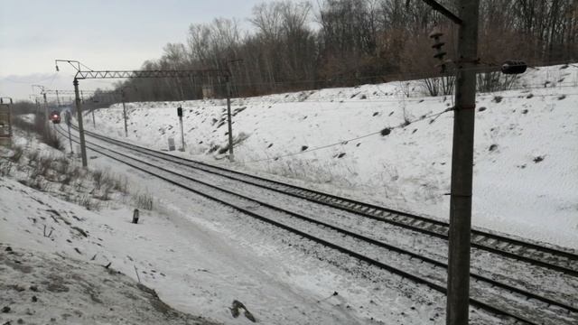 Тепловоз 2ТЭ10М-0814 следует резервом смотреть онлайн
