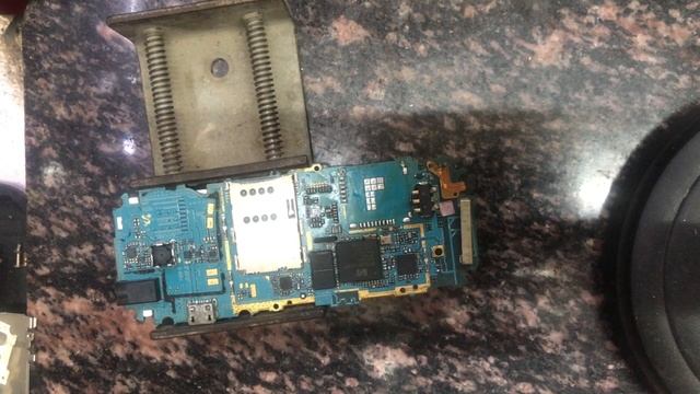 Samsung E2202 Insert Sim Card Problem Solution Memory Card Jack смотреть онлайн