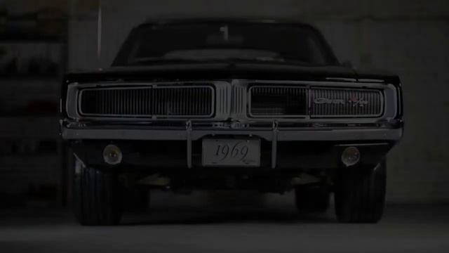 1969 Dodge Charger R/T Concours Restoration смотреть онлайн