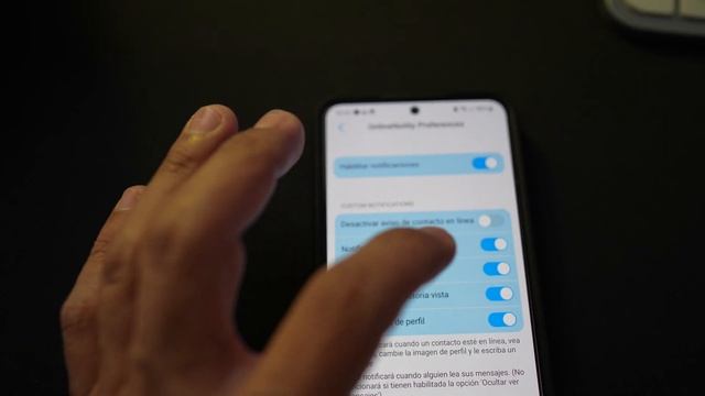 DESCARGAR: Nuevo WhatsApp Estilo iPhone en ANDROID смотреть онлайн