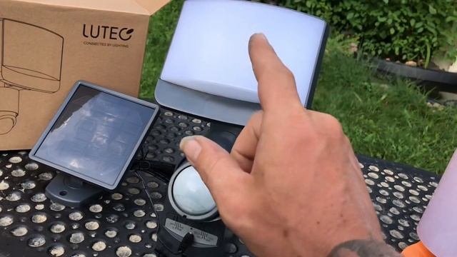 LUTEC Dragonfly & Solar Motion Light Review смотреть онлайн