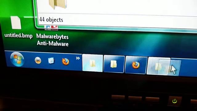 Windows XP looks almost exactly like Windows 7! смотреть онлайн