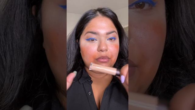 BOLD BLUE LINER SUMMER MAKEUP LOOK смотреть онлайн