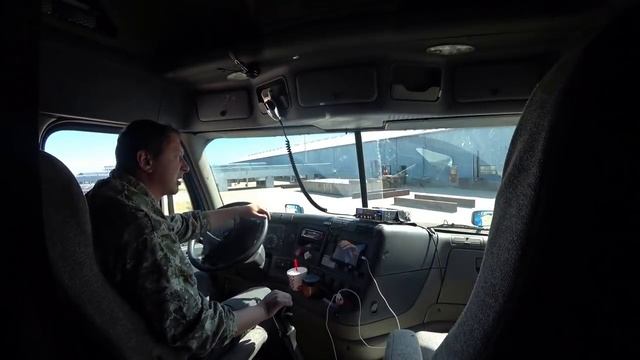 Безкапотники Еще В Строю! Осмотр Freightliner Argosy смотреть онлайн