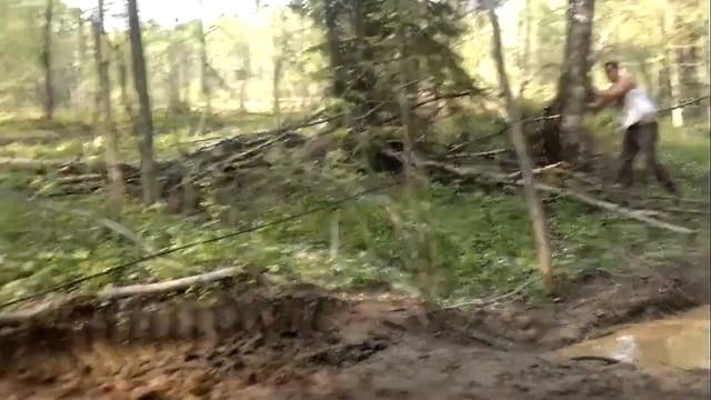 Наш Родной ГАЗ 66-ой))ЗАСАДИЛИ!!!! смотреть онлайн