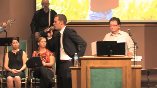 Evangelist Robert Martin - Keep Me / Revive Us Again смотреть онлайн