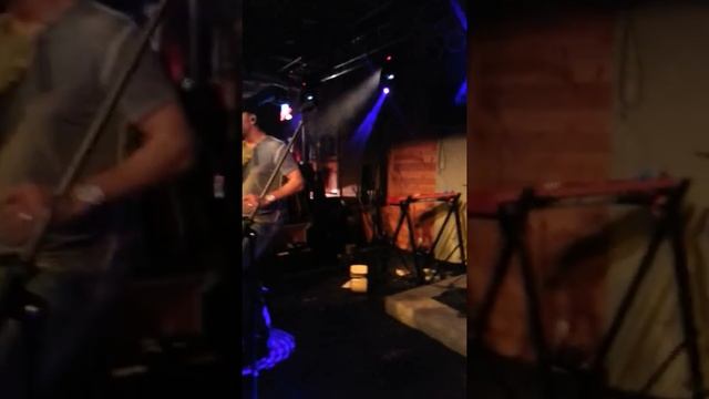 Lost Highway -- The Shake (Neal McCoy Cover) смотреть онлайн