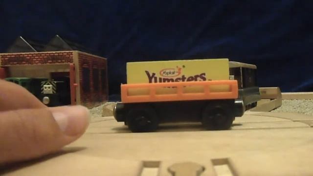 Thomas Wooden Review Yumsters Yoplait Yougurt смотреть онлайн