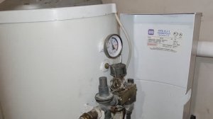 АОГВ включается с большим хлопком и не греет. Устраняем самостоятельно возникшие проблемы.